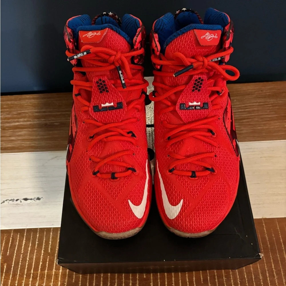 LeBron XII Independence Day Sneakers - Picture 6 of 8